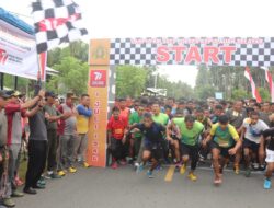 Bersama Wabup Saiful Arif, Kapolres AKBP Ujang Darmawan Lepas Fun Run 10 Km