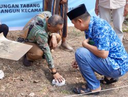 Bupati Selayar Letakkan Batu Pertama Pembangunan Masjid Merah Putih