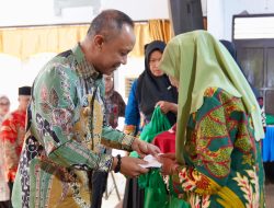 Pemkab Selayar Silaturahmi dengan Keluarga Veteran, Bupati Serahkan Bingkisan Penghargaan