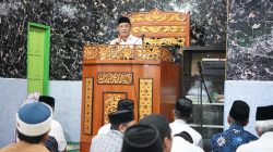 Bupati Natsir Ali Pastikan Pembangunan Jalan dan Perkuat Program Pertanian Saat Safari Ramadan di Pakbatteang Buki