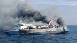 KMP Mutiara Sentosa 2 Terbakar di Perairan Sumenep, 5 Tewas dan 41 Penumpang Masih Dalam Pencarian