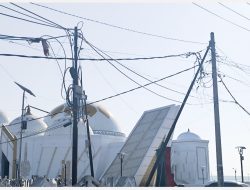 Pemkab Selayar Desak Telkom, PLN dan TV Kabel Rapikan Kabel